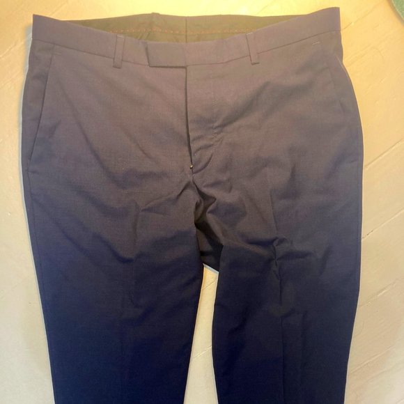 HUGO BOSS TAPERED LEG DRESS PANTS IN BLUE 100% VIRGIN WOOL SIZE 40R - Picture 2 of 5